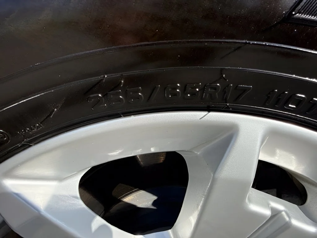 Used 2022 White Chevrolet LT image 31