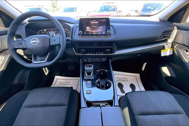 New 2026 Scarlet Ember Tintcoat Nissan SV image 6