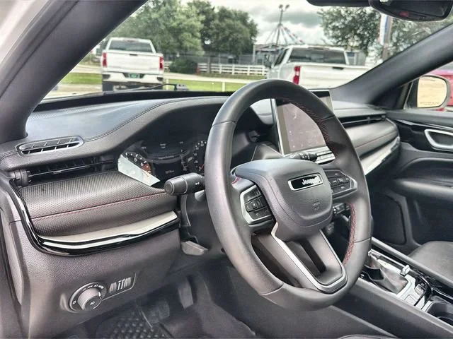 2025 Jeep Compass Trailhawk - Photo 10