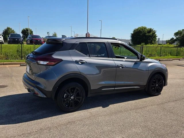 Used 2024 Gray Nissan SR image 14