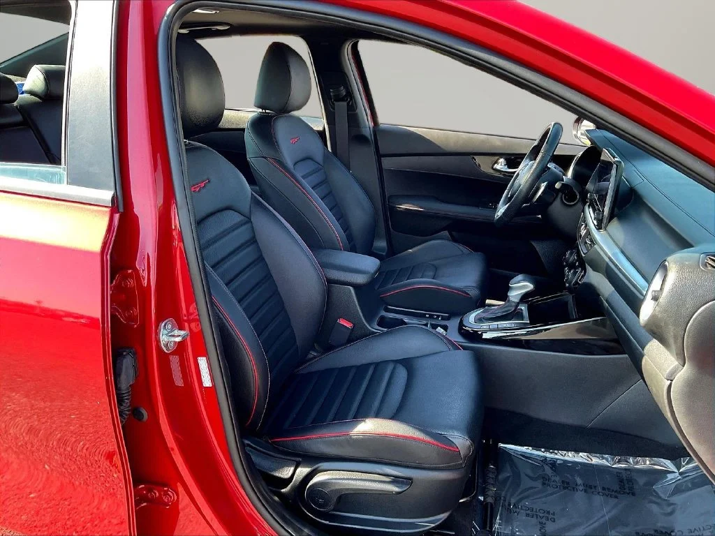 Used 2023 Red Kia GT image 33