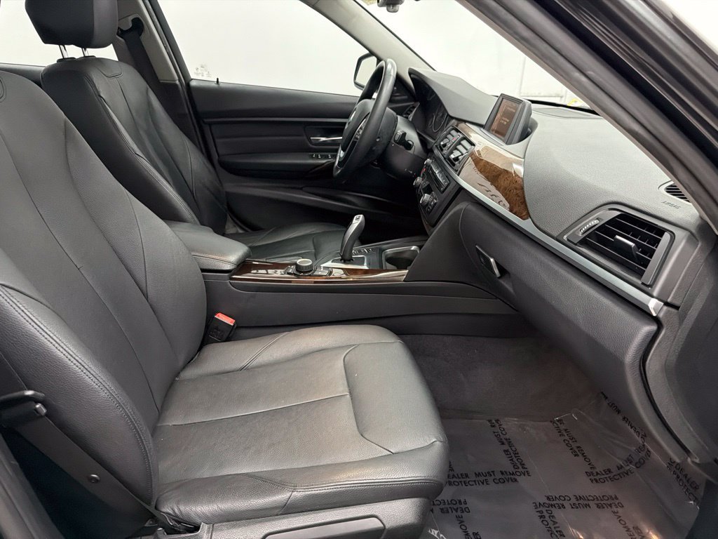 Used 2015 Black BMW 328i image 31