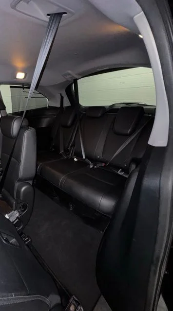 Used 2022 Black Honda Touring image 14