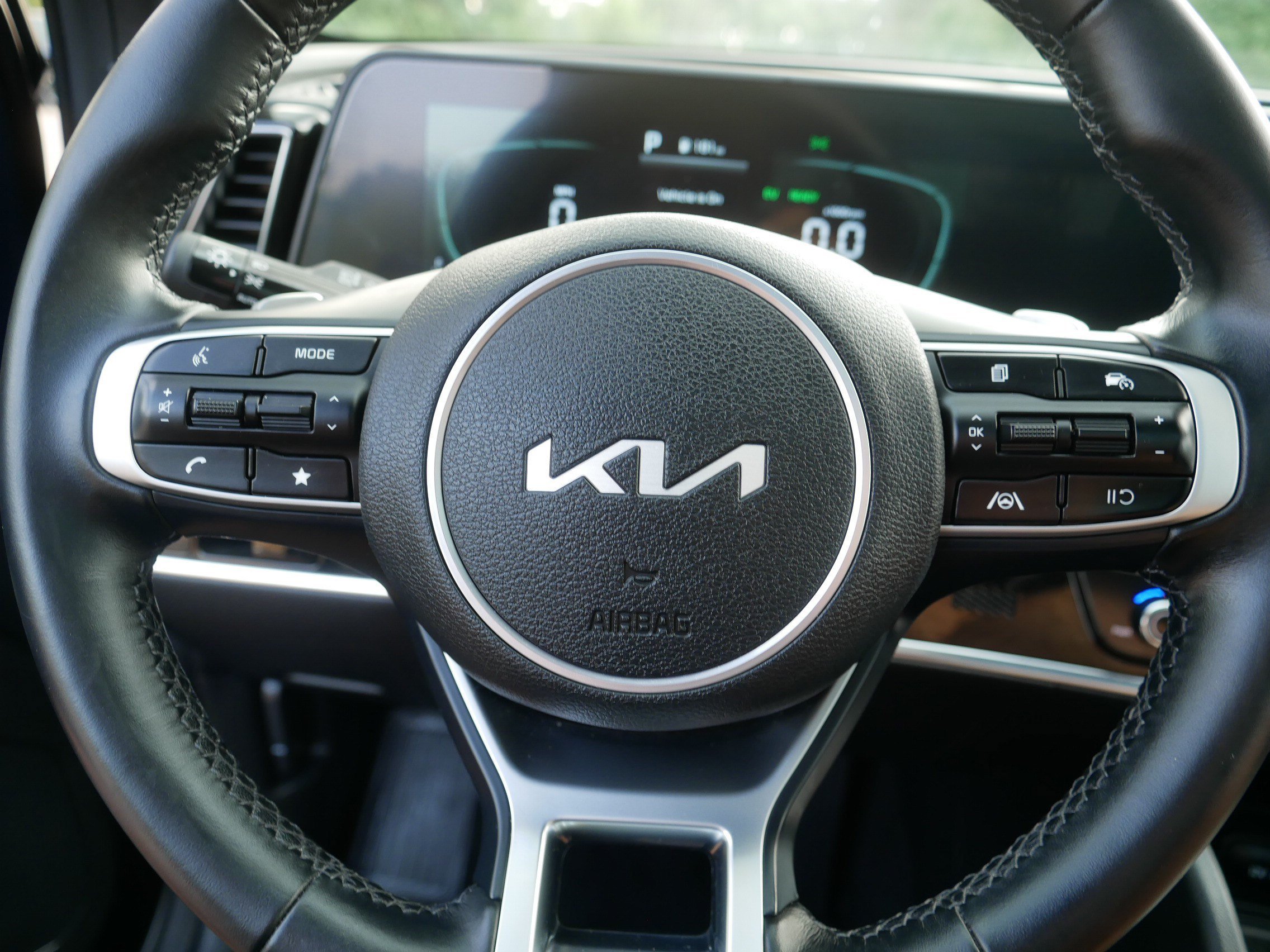 Used 2024 Vesta Blue Kia X-Line image 25