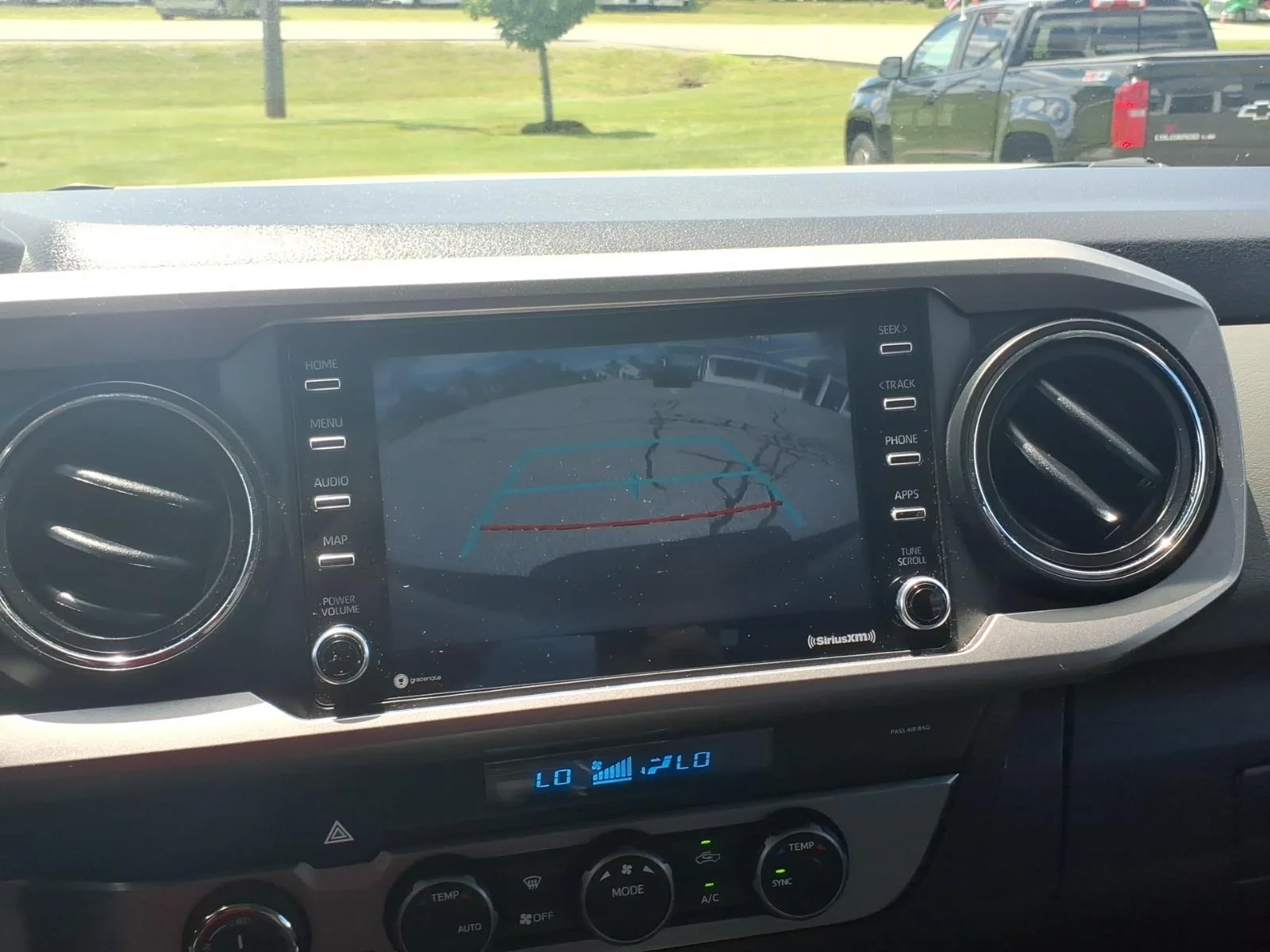 Used 2021 Cement Toyota SR5 image 25