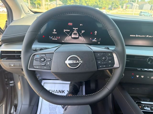New 2027 Gray Nissan Platinum image 15