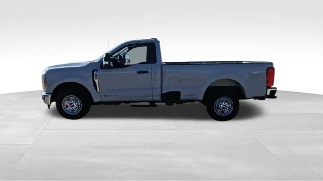 2025 Ford F-350 Super Duty XL - Photo 57