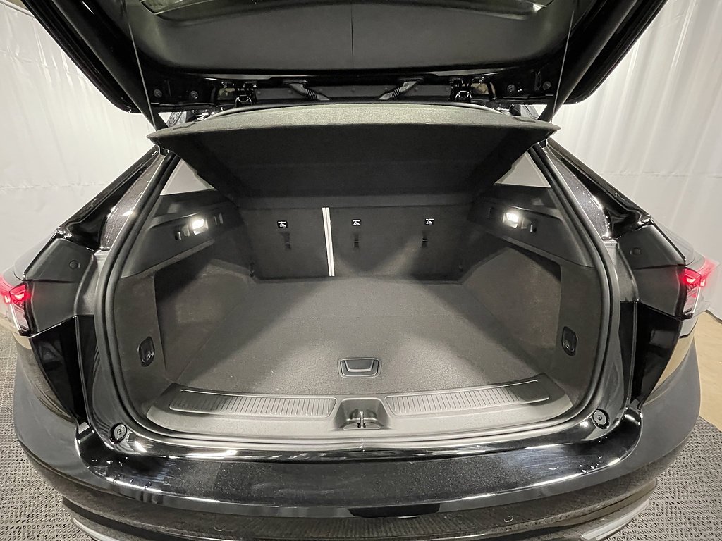 New 2026 Ebony Twilight Metallic Buick Avenir image 18