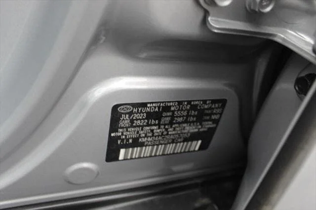 Used 2024 Silver Hyundai SEL image 16