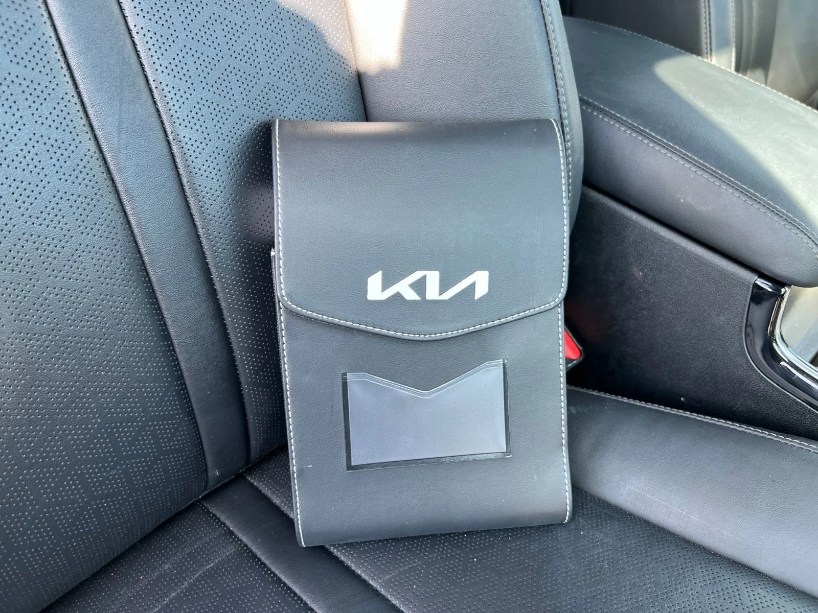 Used 2023 Wolf Gray Kia SX image 56