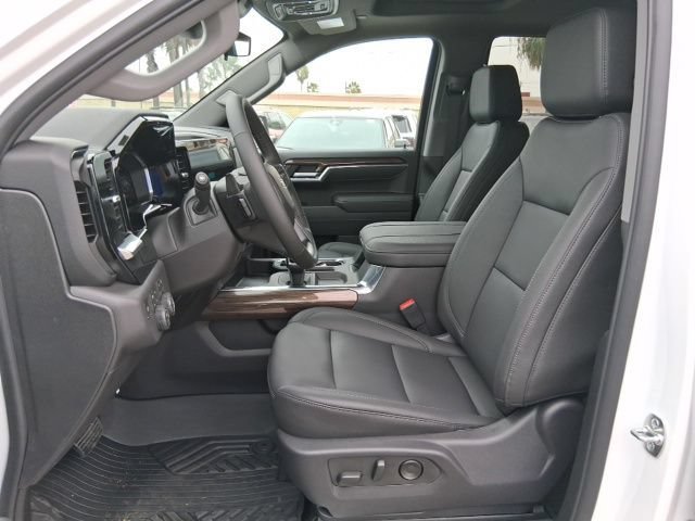 New 2026 Summit White Chevrolet LT Trail Boss image 16