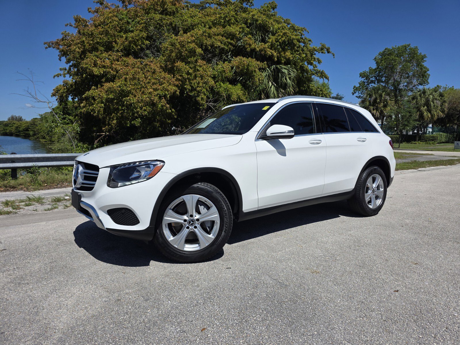 2018 Mercedes-Benz GLC GLC300's photo