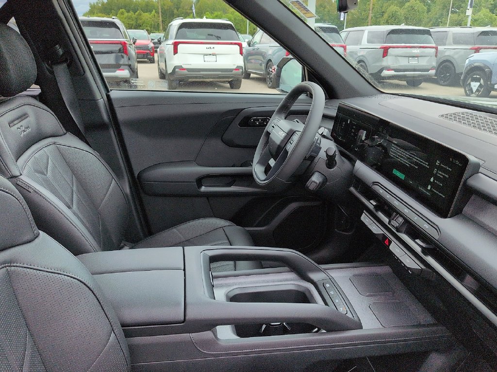 New 2027 Black Jade Green Kia X-LINE SX image 7