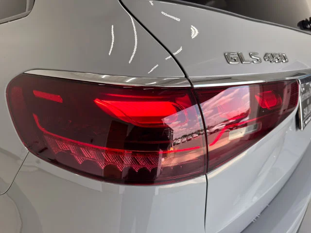 New 2026 MANUFAKTUR Alpine Gray Mercedes-Benz GLS 450 image 35