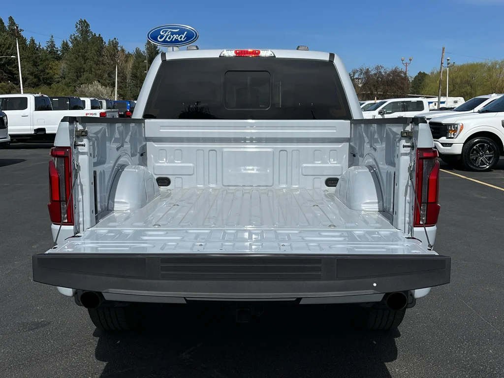 Certified Used 2025 Space White Metallic Ford LARIAT image 12