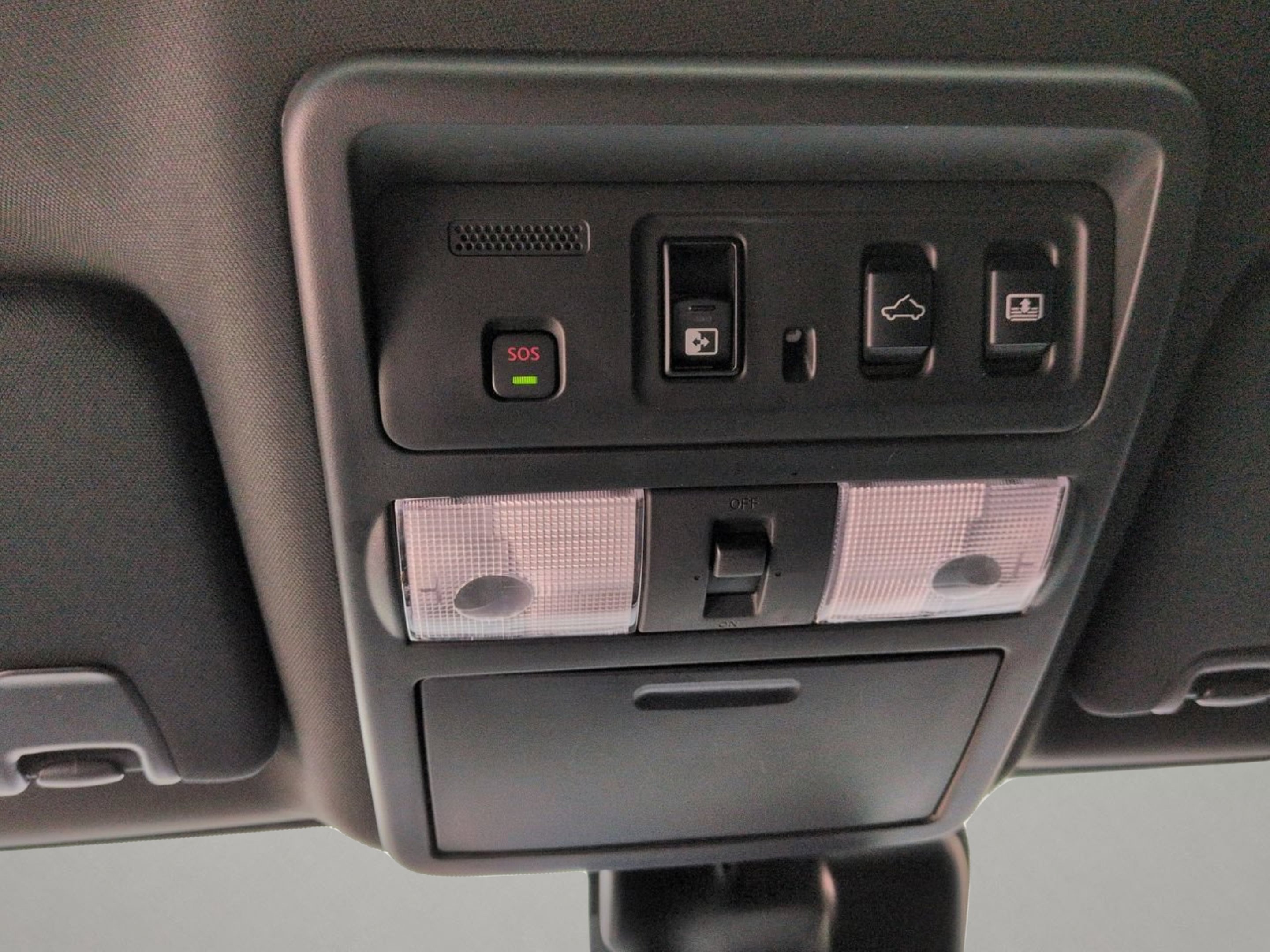 Used 2021 Gun Metallic Nissan PRO-4X image 19