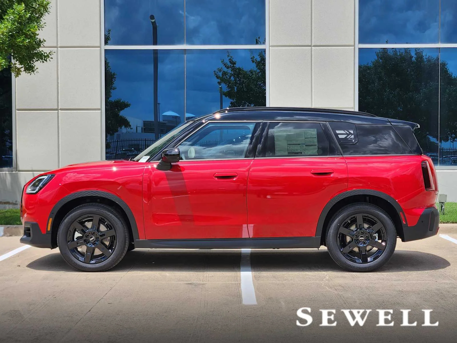 New 2027 Chili Red MINI Oxford Edition image 2
