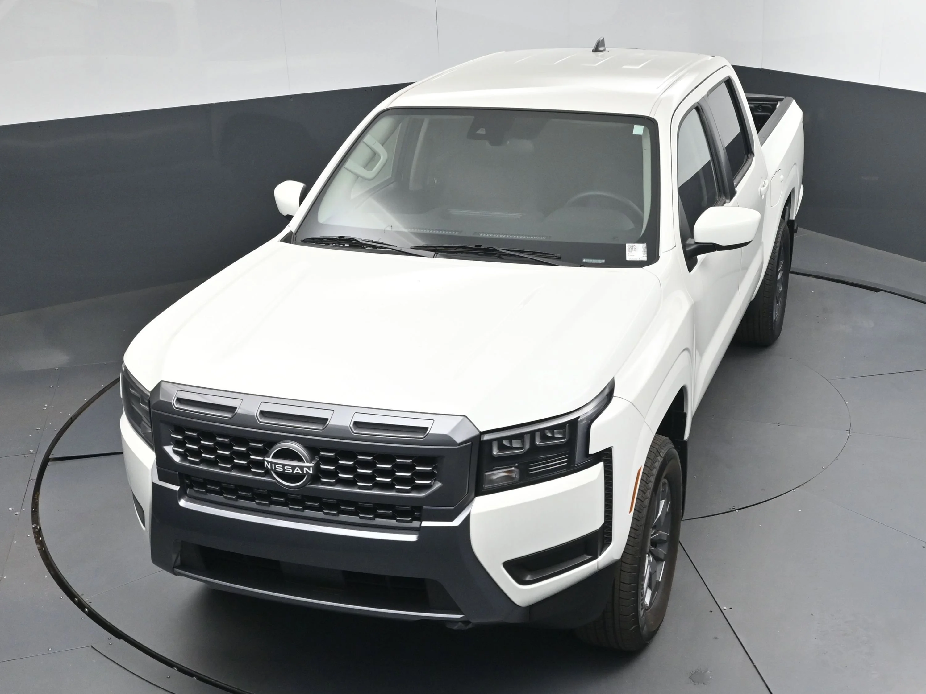 New 2026 Glacier White Nissan Crew Cab SV image 29