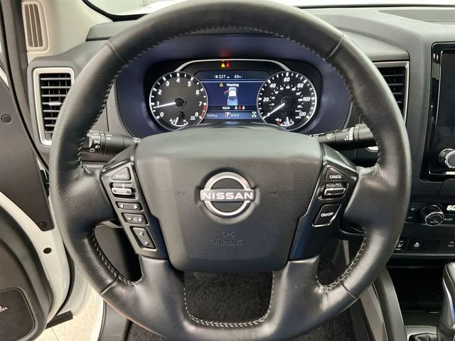 Used 2024 White Nissan SL image 28