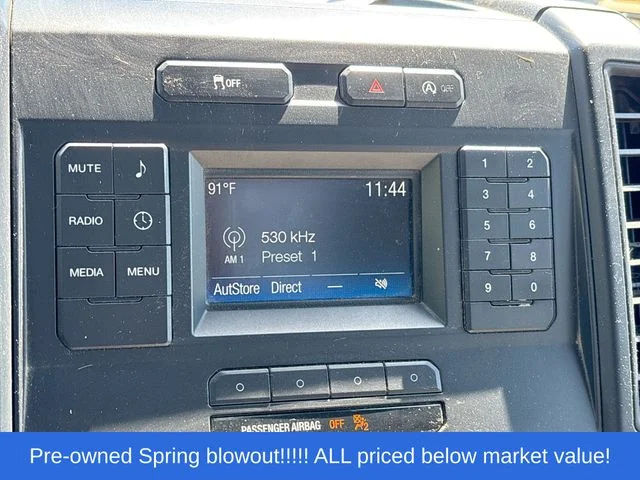 Used 2018 White Ford XL image 21
