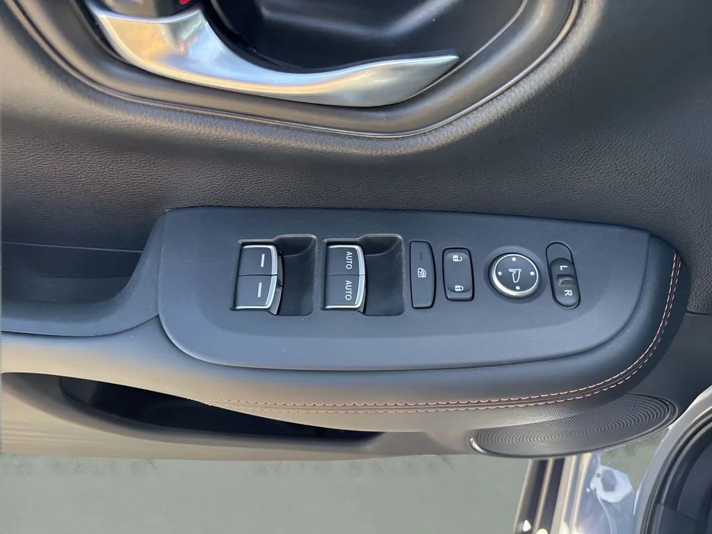 Used 2025 Gray Honda Sport image 22