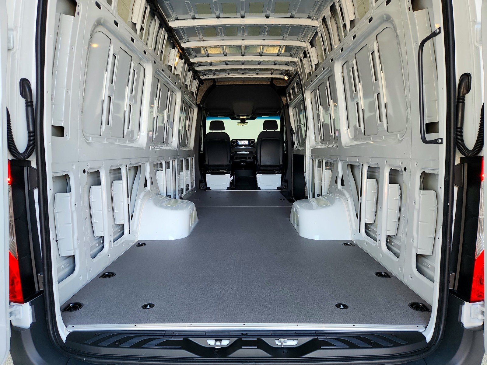 New 2026 Arctic White Mercedes-Benz RWD image 14