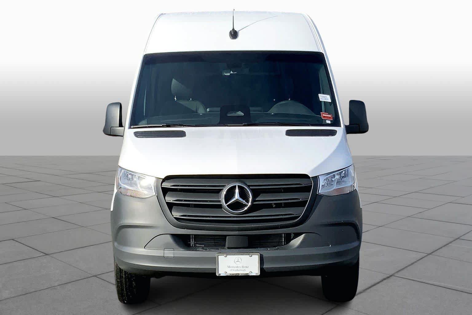New 2026 Arctic White Mercedes-Benz  image 3