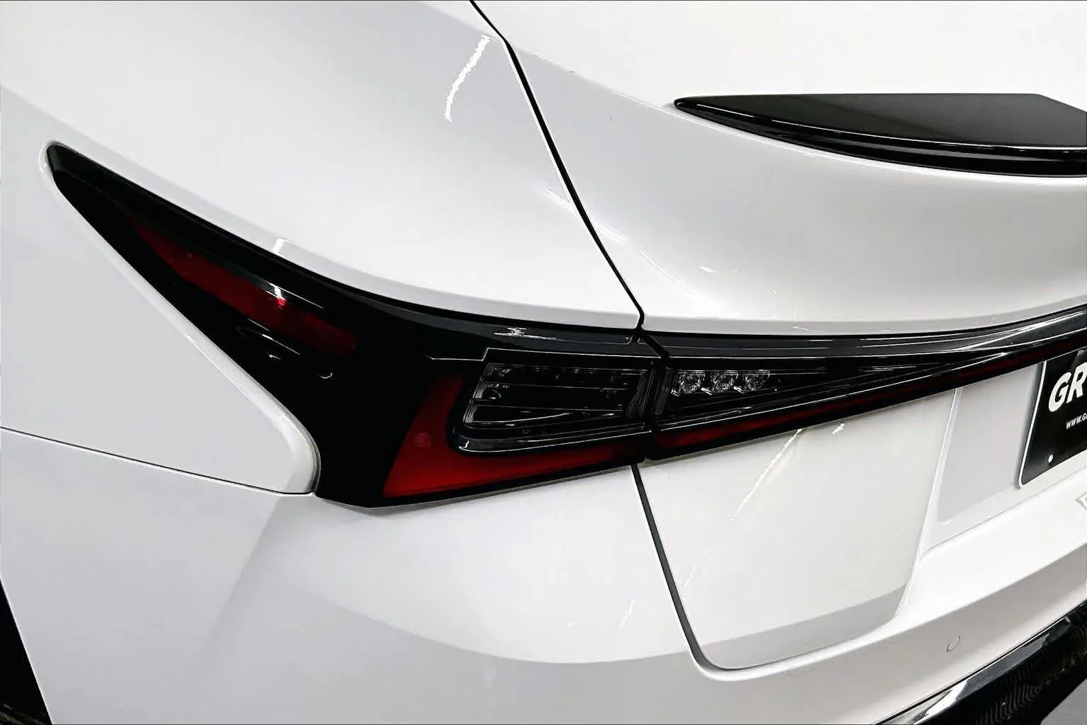 Certified Used 2025 Ultra White Lexus F SPORT image 28