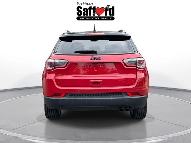 Used 2019 Red Jeep High Altitude image 7
