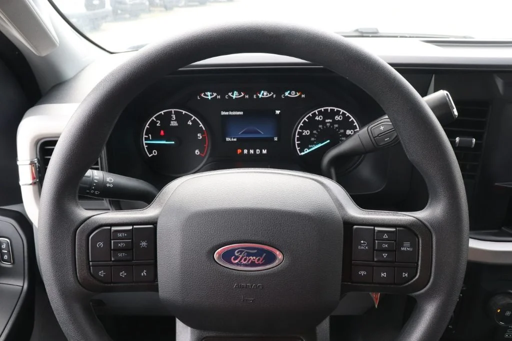 New 2026 Oxford White Ford F-550® XL image 22