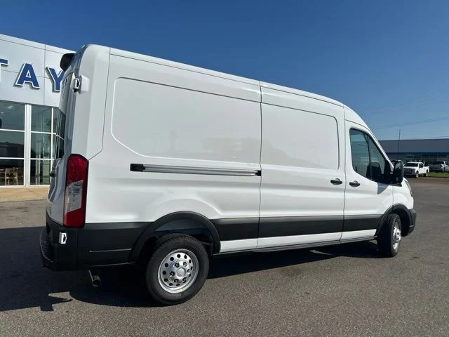 New 2026 Oxford White Ford Cargo Van image 19