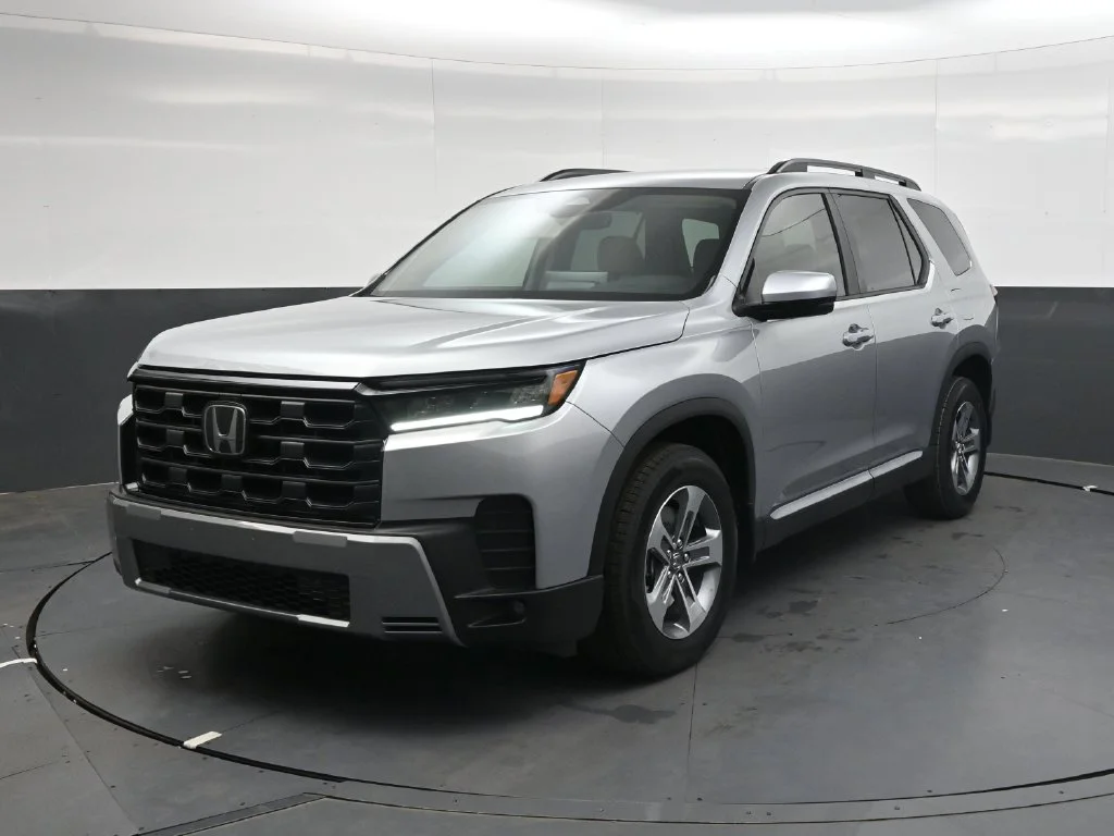New 2026 Solar Silver Metallic Honda EX-L image 8