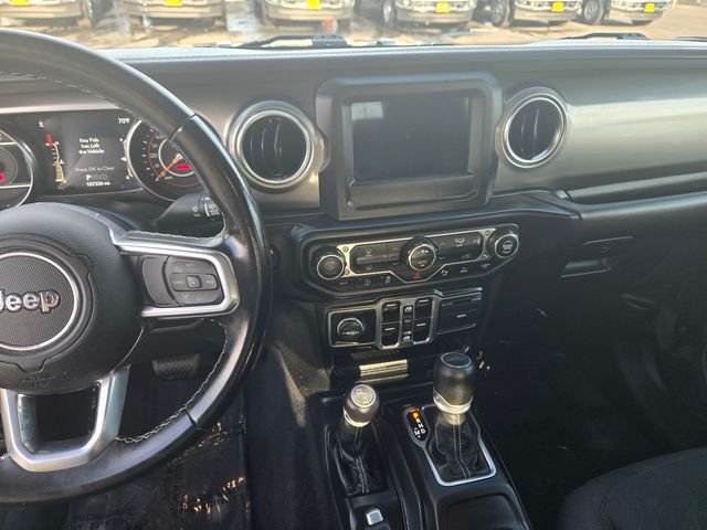 Used 2020 Black Jeep Overland image 17