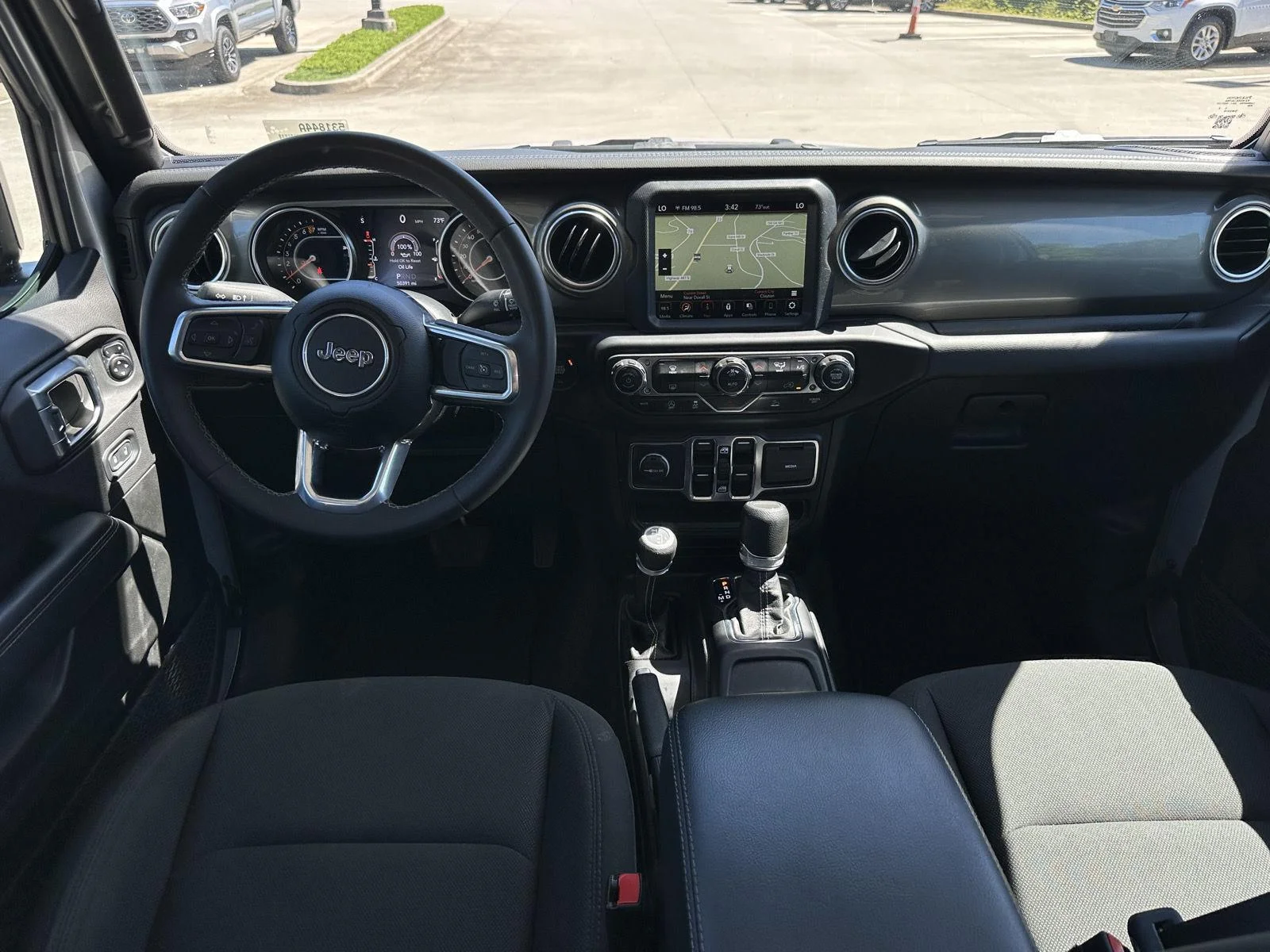 2023 Jeep Gladiator Overland - Photo 12