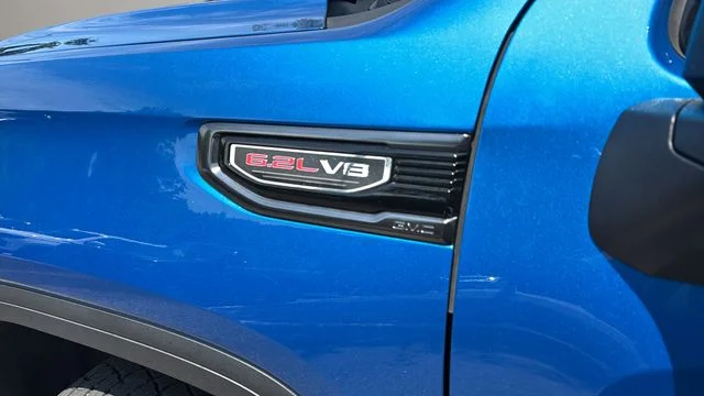 Used 2024 Blue GMC AT4 image 40