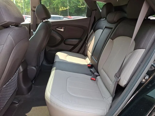 Used 2011 Gray Hyundai Limited image 16