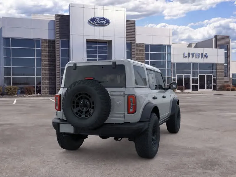 New 2026 Avalanche Gray Ford Badlands® image 8