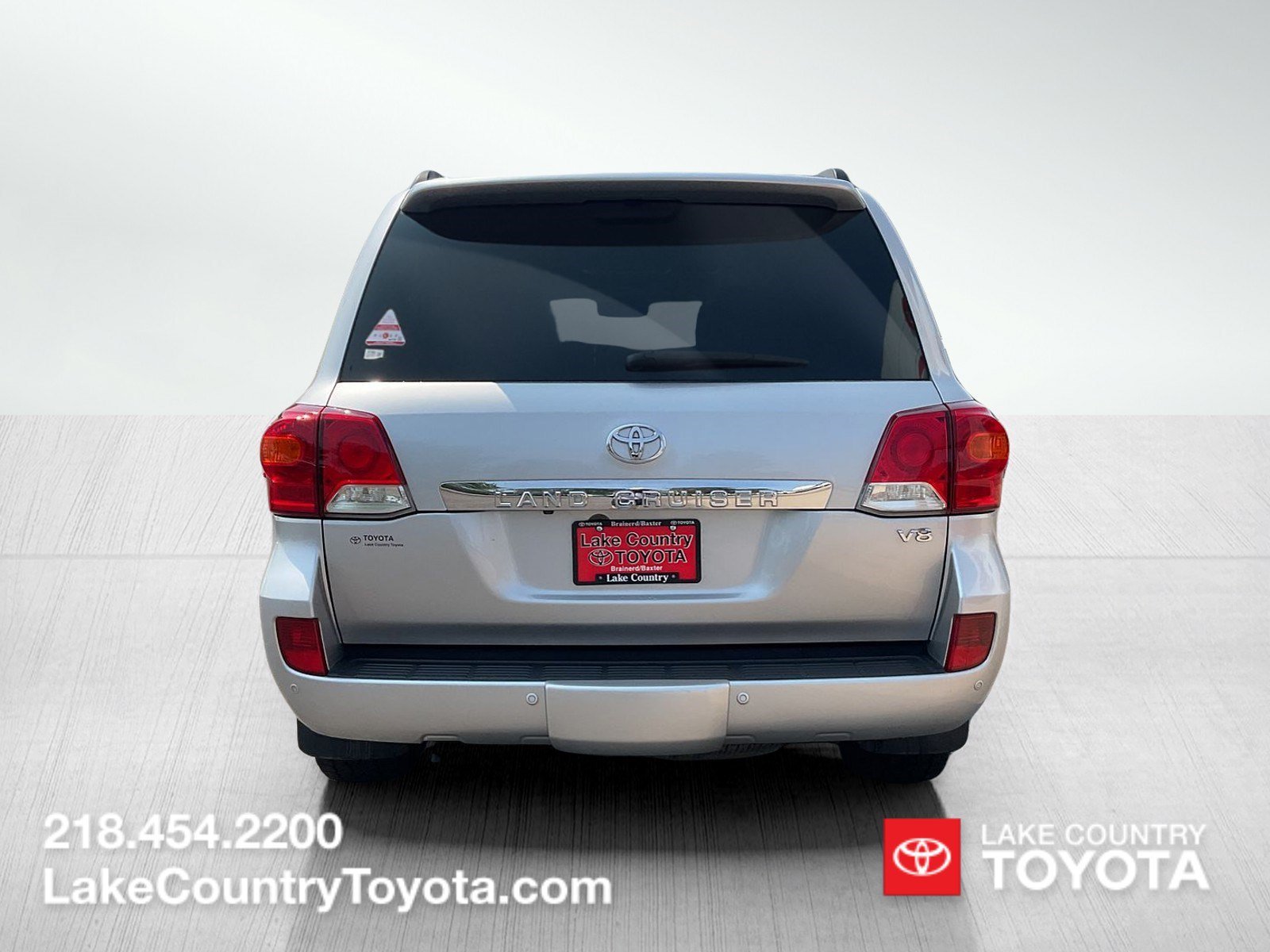 Used 2014 Silver Toyota Base image 4