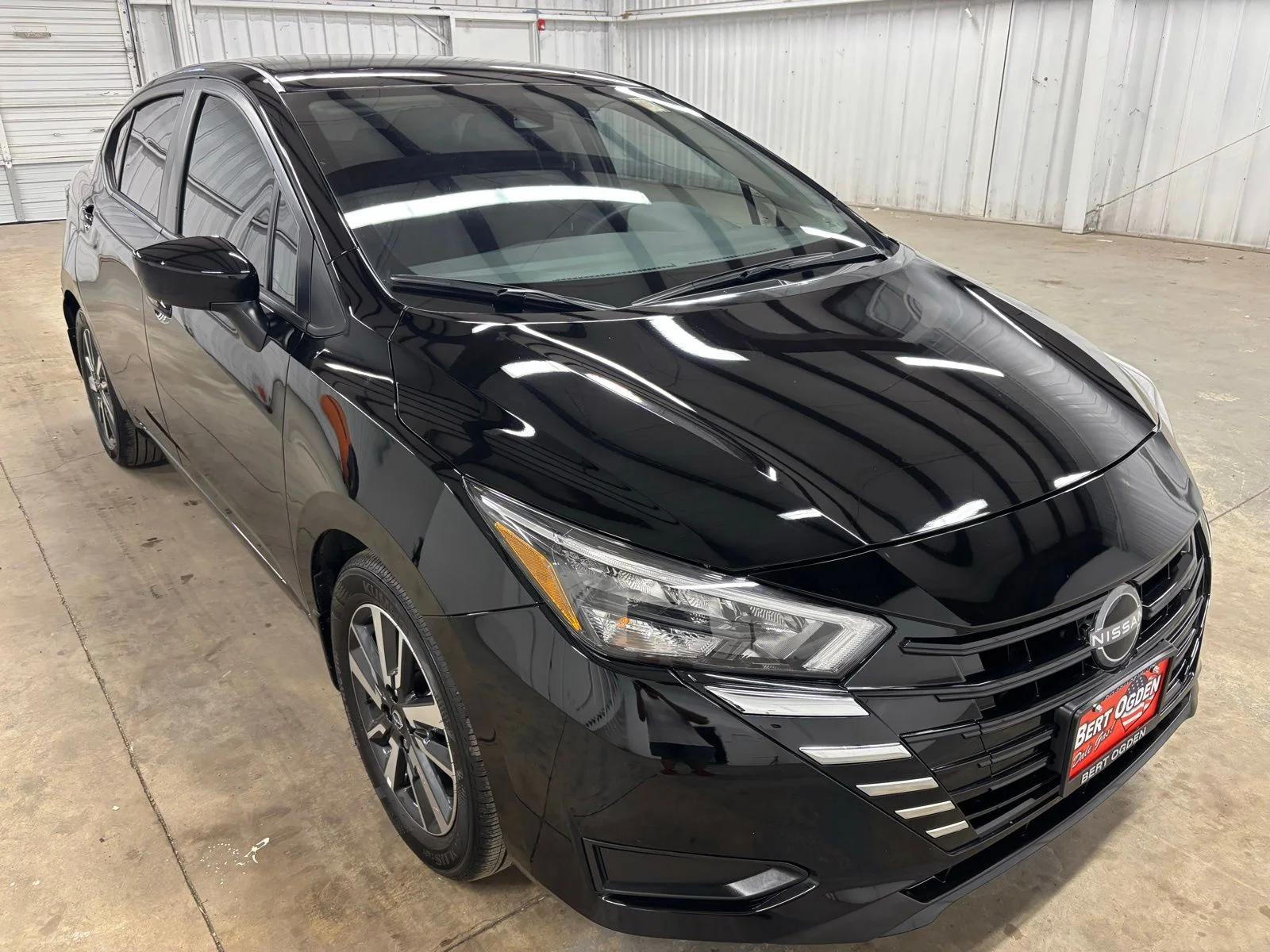 2025 Nissan Versa Sedan
