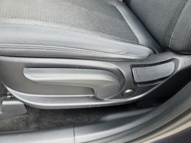Used 2020 Gray Hyundai SE image 22