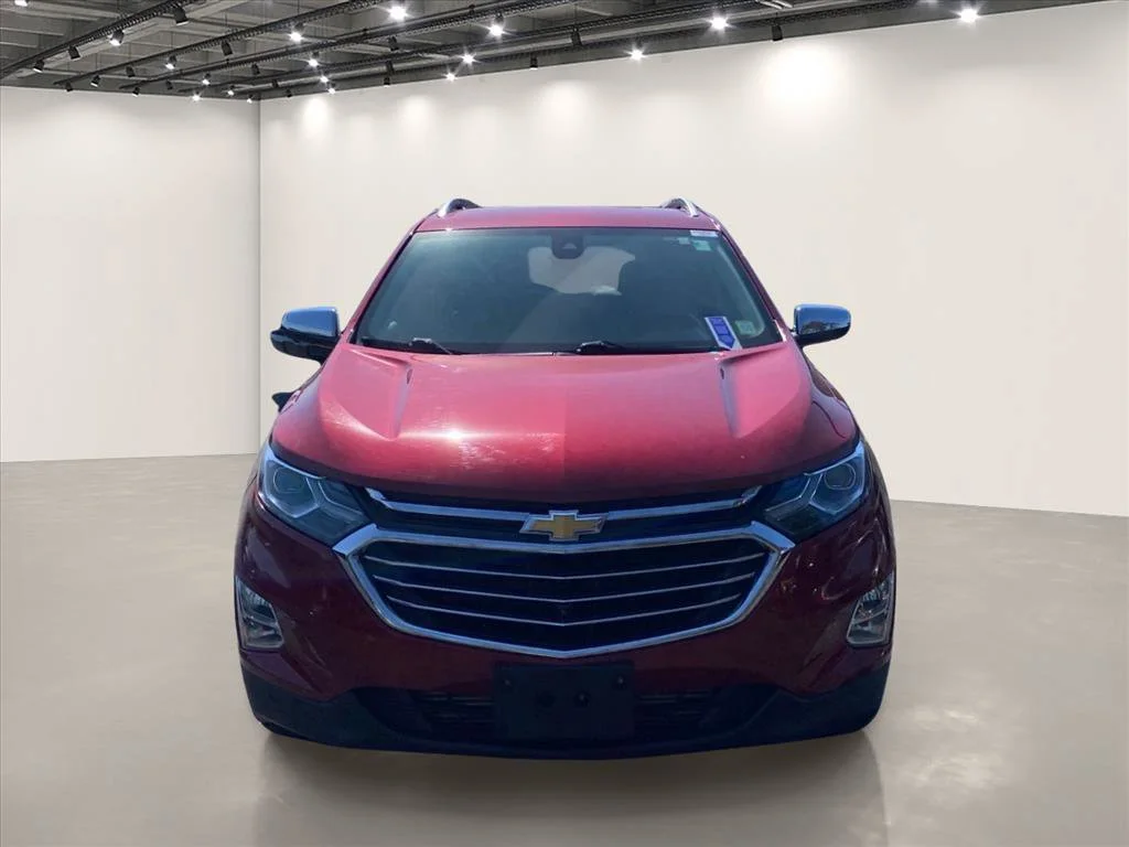 Used 2019 Chevrolet Equinox Premier with VIN 2GNAXXEV1K6182760 for sale in West Seneca, NY