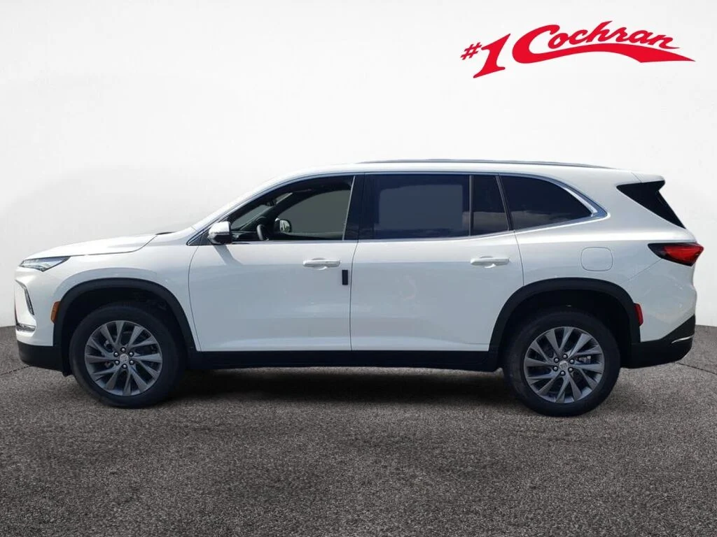 New 2026 Summit White Buick Preferred image 4