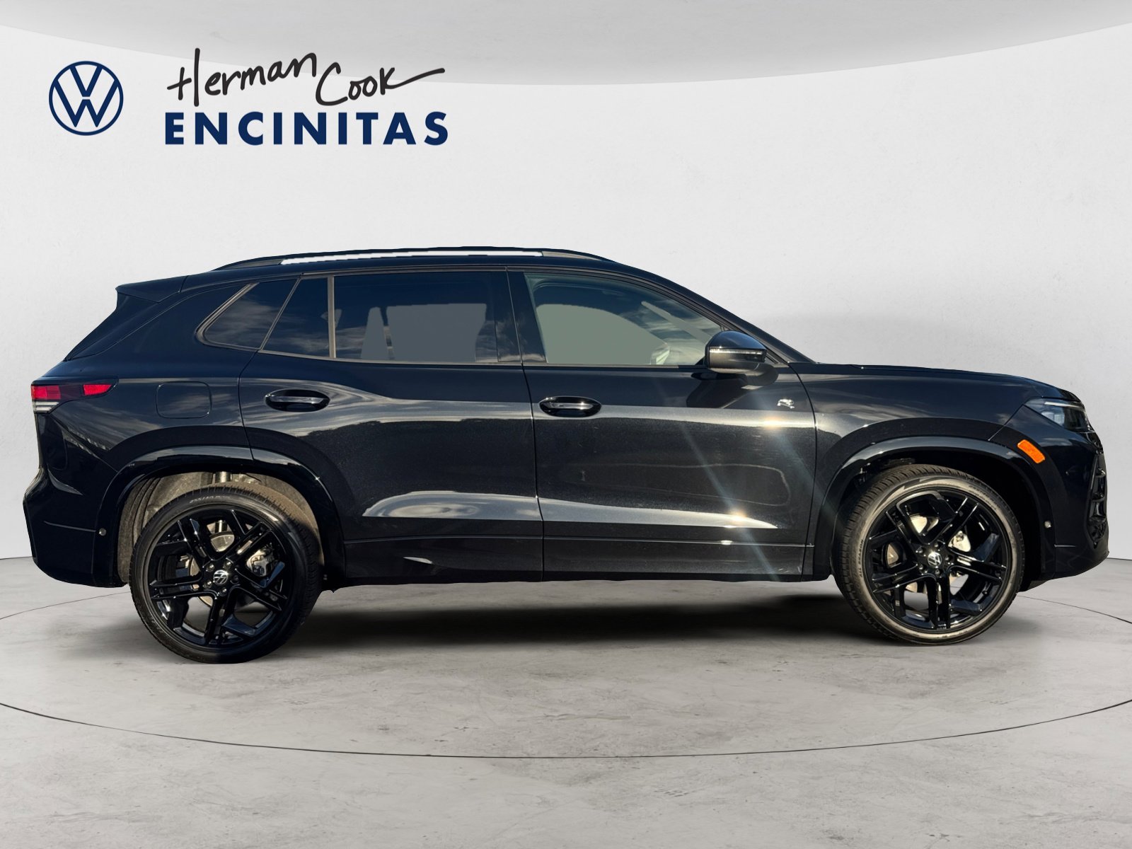 New 2026 Black Volkswagen SE R-Line Black image 6