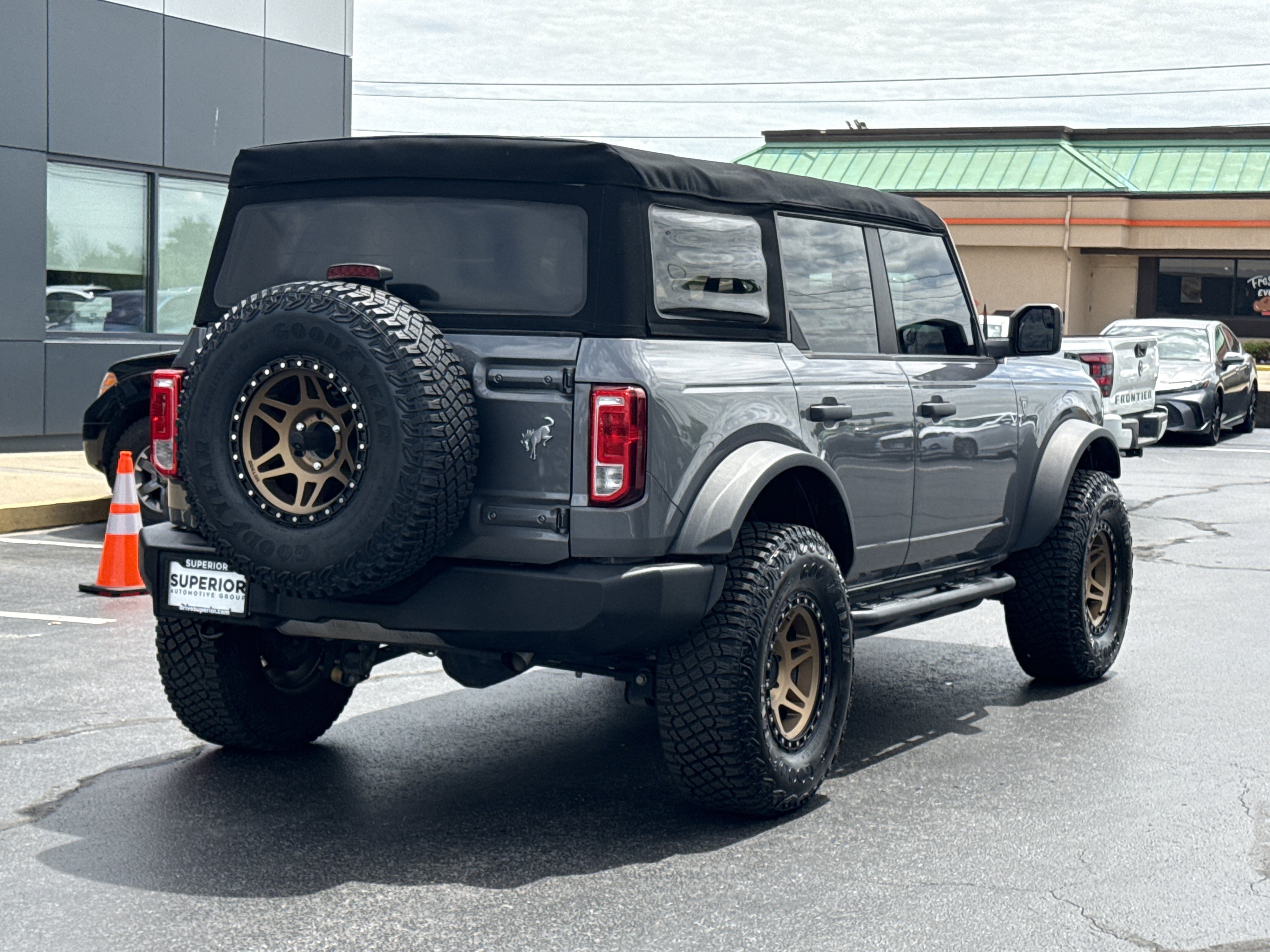 Used 2022 Gray Ford  image 3
