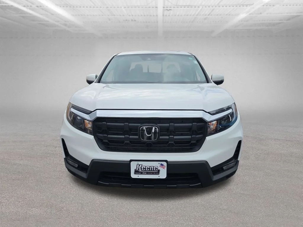 Used 2024 White Honda RTL image 9