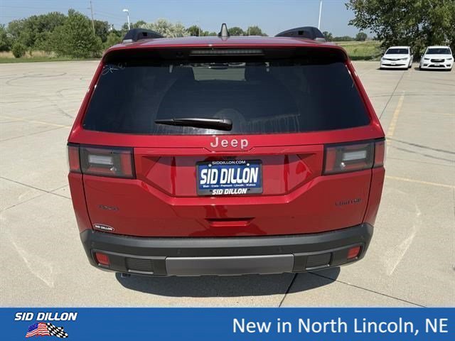 New 2026 Red Hot Pearl-Coat Exterior Paint Jeep Laredo image 4
