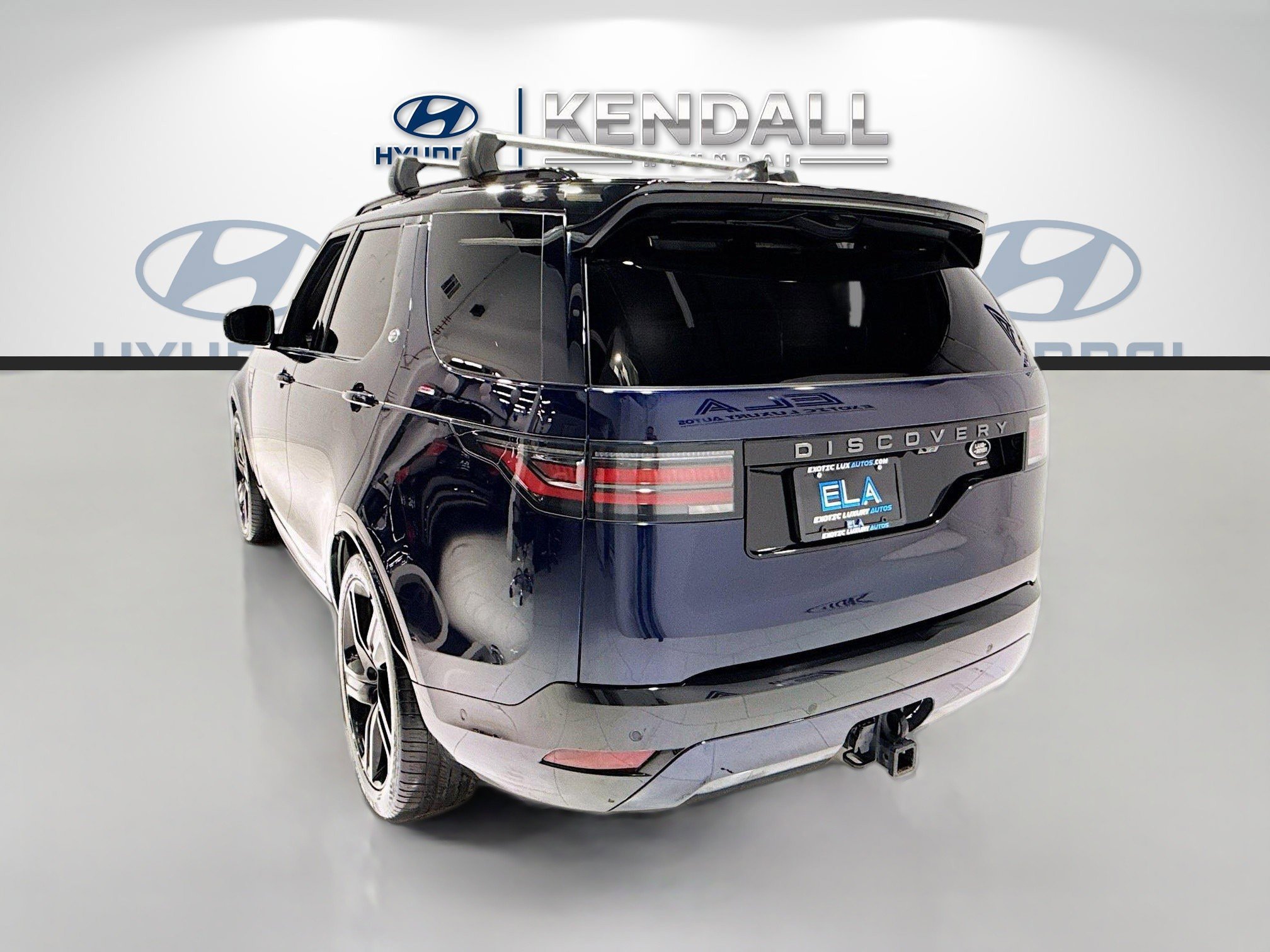 Used 2023 Portofino Blue Metallic Land Rover HSE R-Dynamic image 5