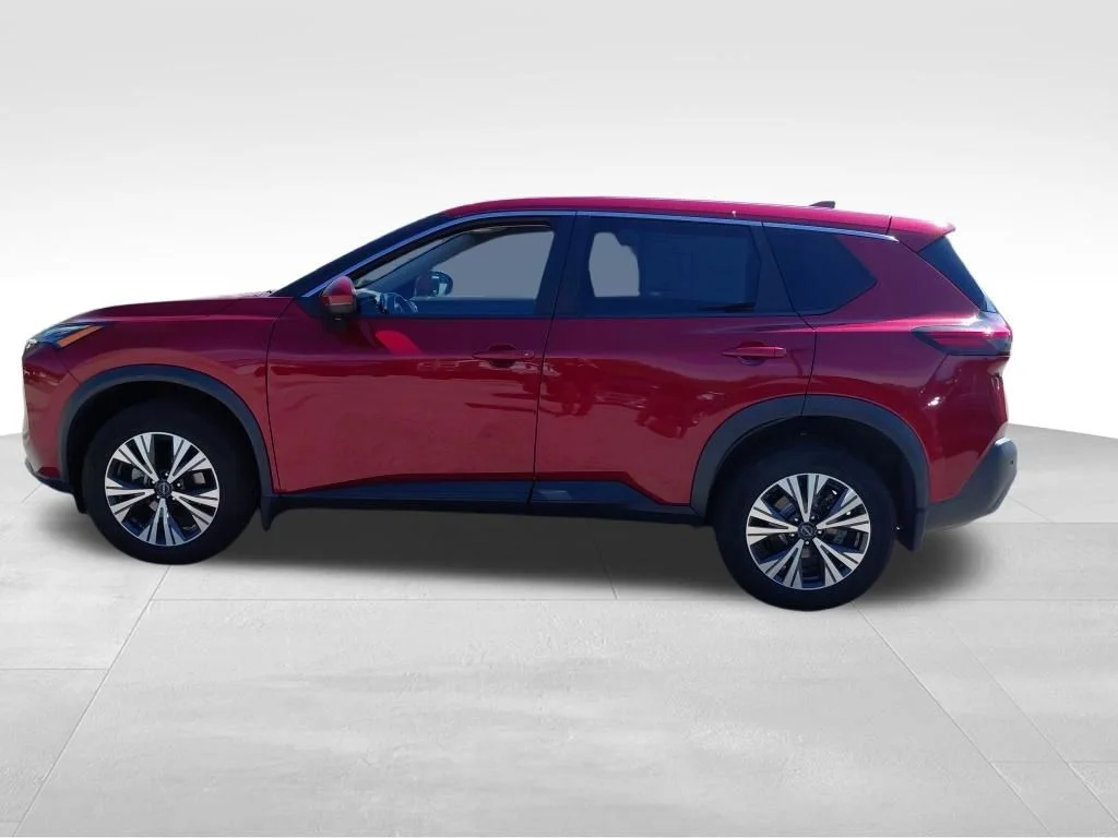 Used 2023 Red Nissan SV image 17