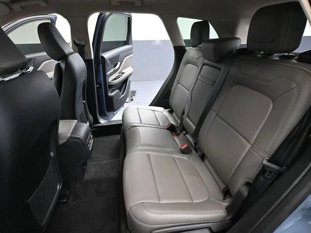 Used 2023 Blue Lincoln Reserve image 36