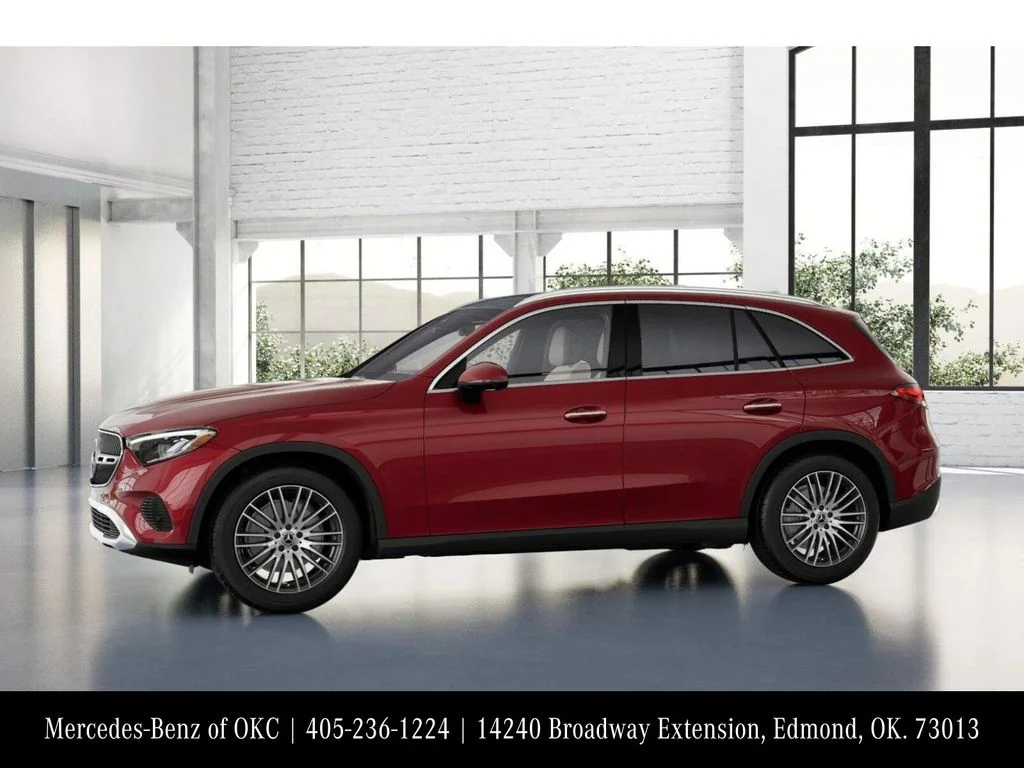 Used 2026 Red Mercedes-Benz GLC 300 image 36